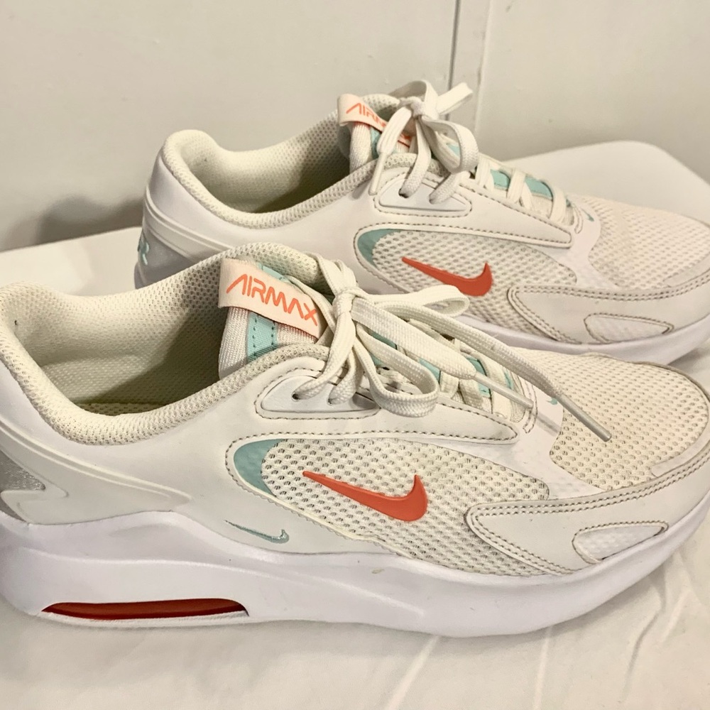 Nike Air Max White and Orange Sneakers